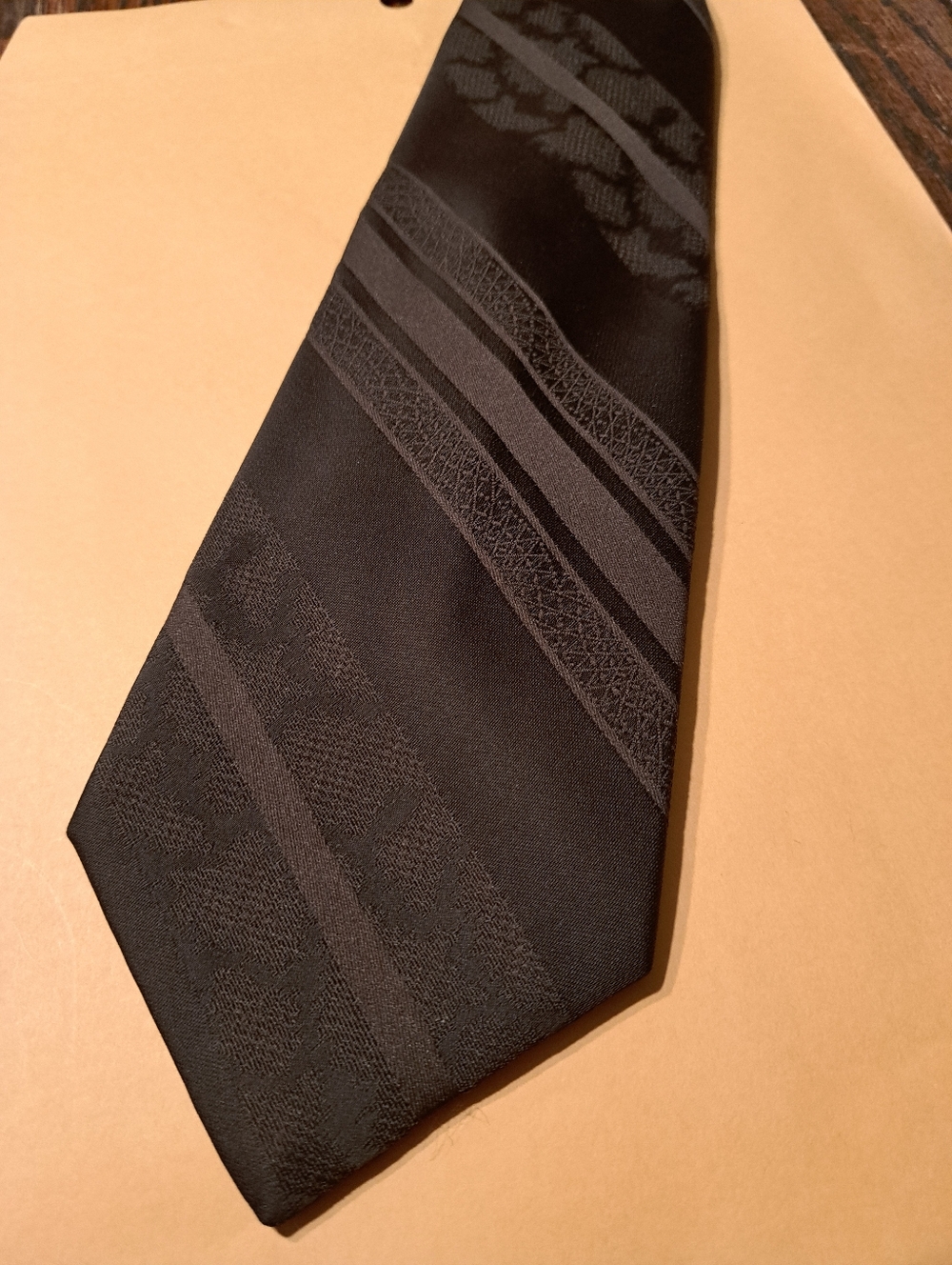 Vintage Salem Town Brown Clip On Tie Polyester Mens Tie 1980s